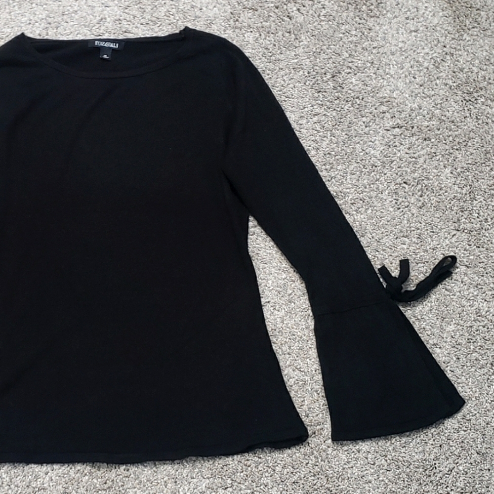 Chic Black Sweater